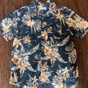 Hawaiian Button up